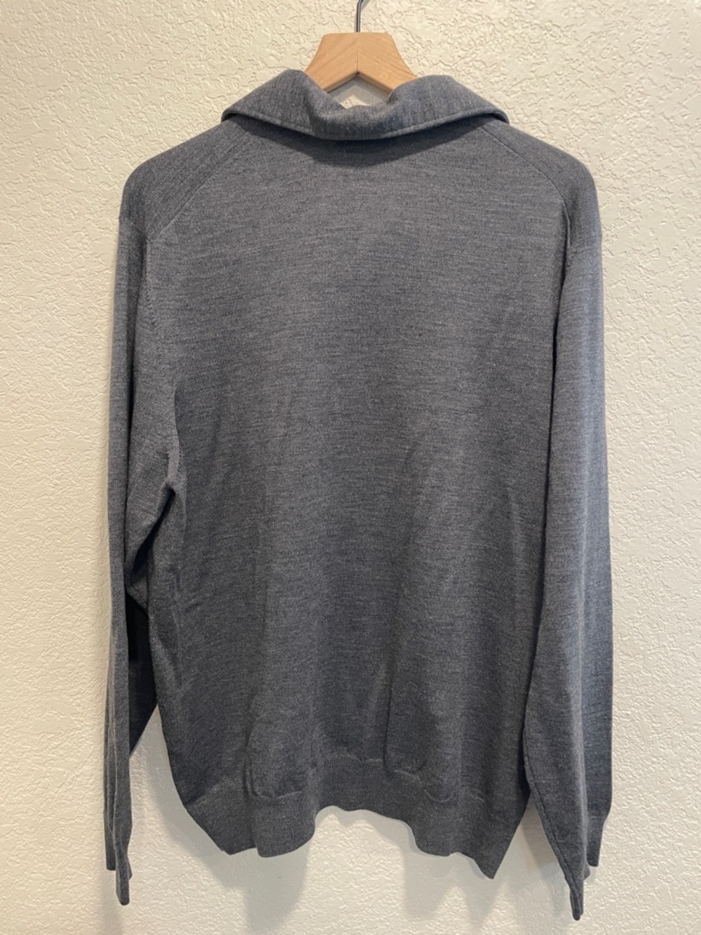 Hart Schaffner Marx 100% Merino Wool Sweater Mens XL Gray Long Sleeve Pullover - Picture 6 of 6